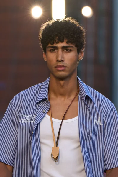Look 36